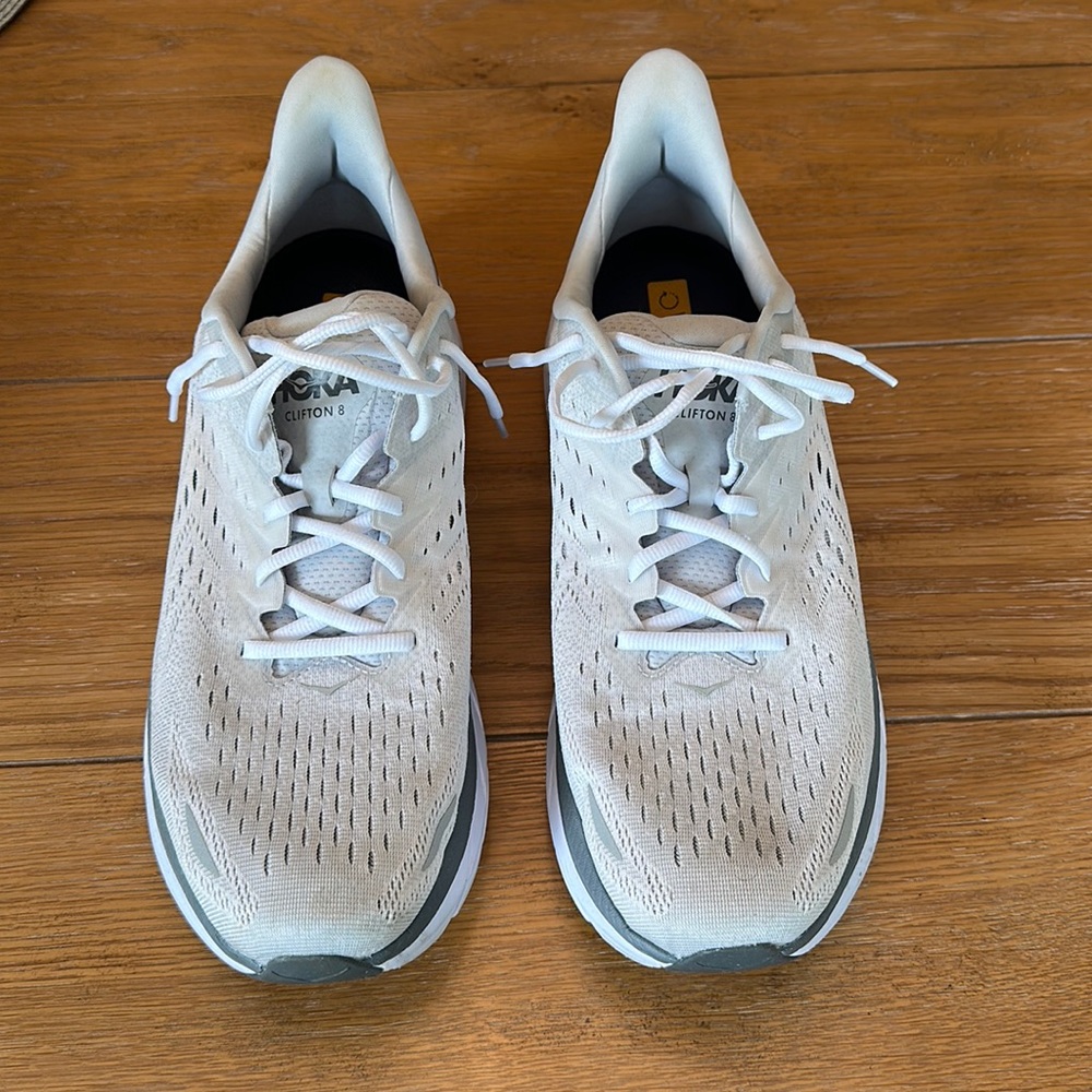 Men’s 14W Hoka Clifton 8